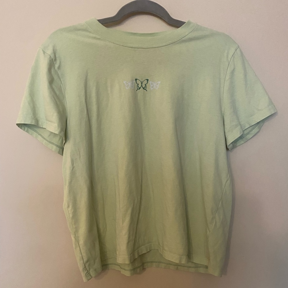 Sundeh Aritzia Tee